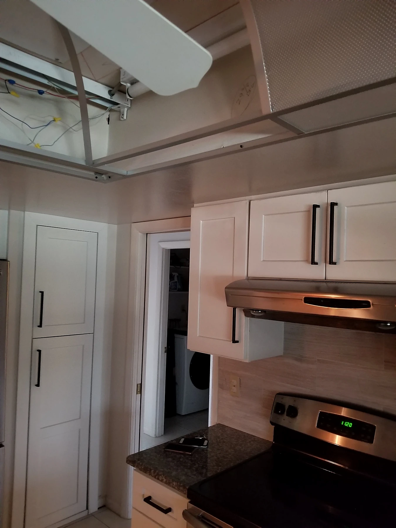 Kitchen & family room renovation